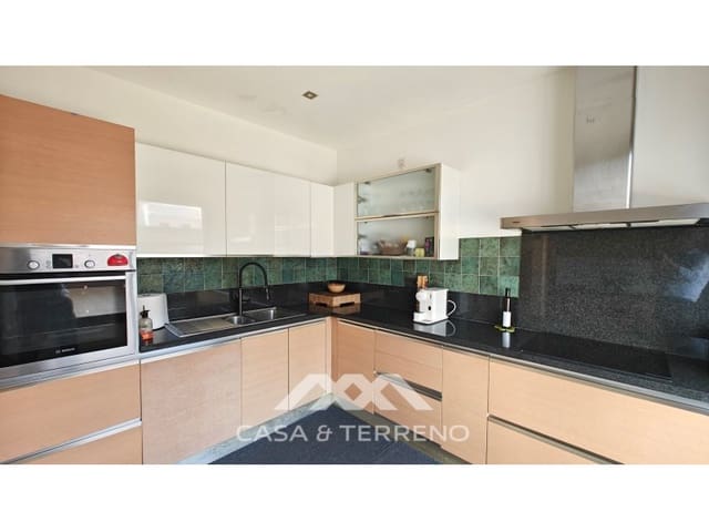 3 soverom Villa til salgs i La Capellanía - El Higuerón, Benalmádena med svømmebasseng garasje - € 799 000 (Ref: 9813297)