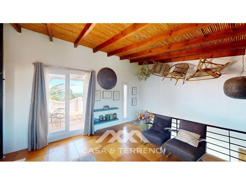 2 bedroom Villa for sale in Almayate with pool - € 598,000 (Ref: 9846157)
