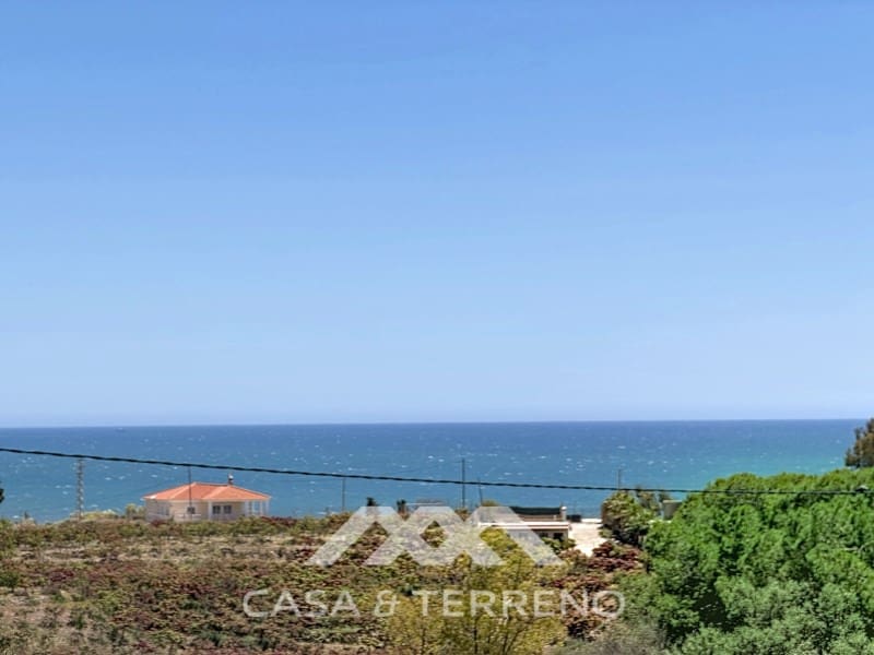 2 bedroom Villa for sale in Almayate with pool - € 598,000 (Ref: 9846157)