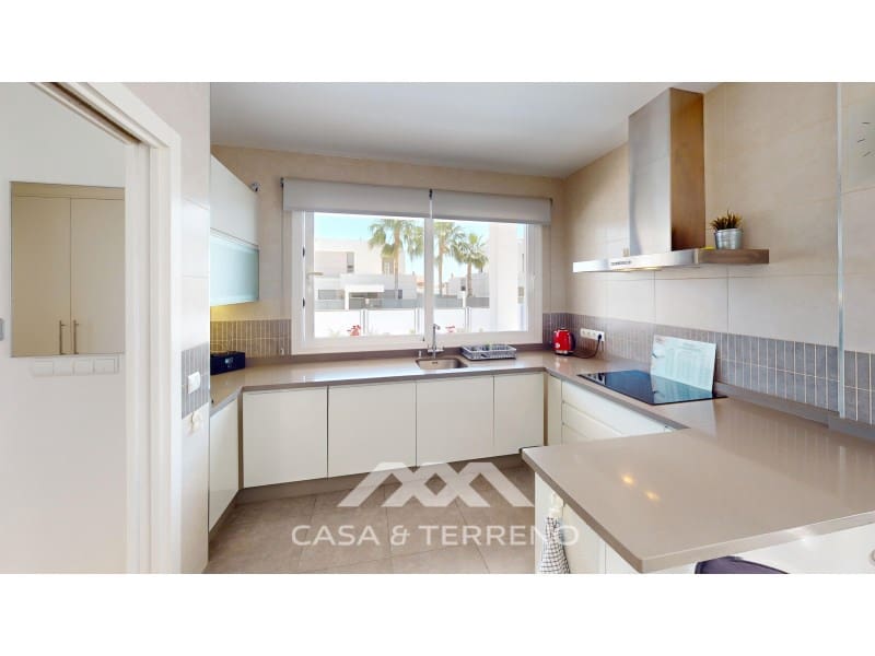 5 soverom Villa til salgs i Torre del Mar med svømmebasseng garasje - € 745 000 (Ref: 9873206)