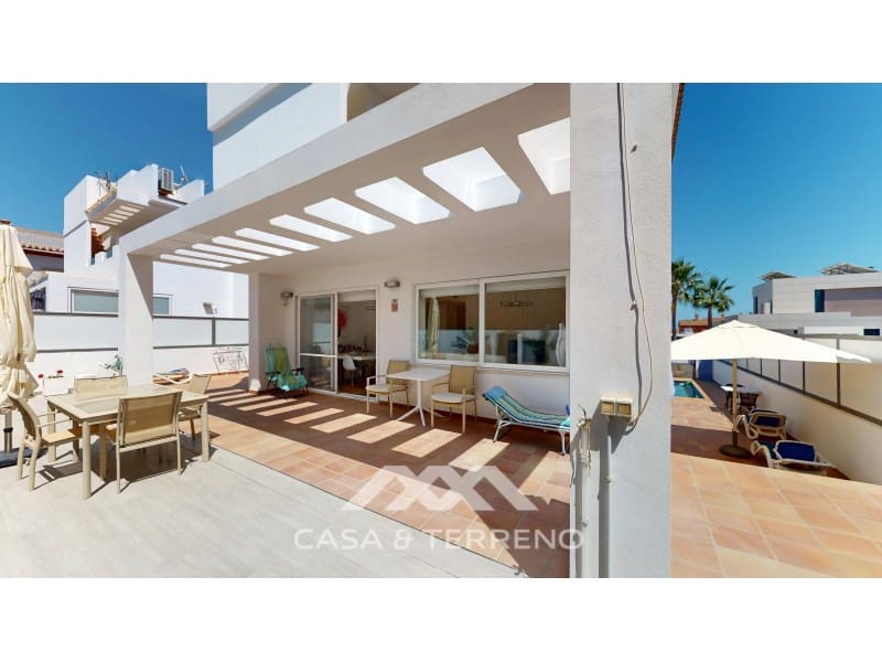 5 soverom Villa til salgs i Torre del Mar med svømmebasseng garasje - € 745 000 (Ref: 9873206)