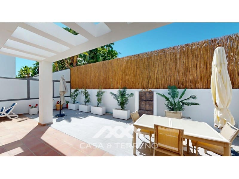 5 soverom Villa til salgs i Torre del Mar med svømmebasseng garasje - € 745 000 (Ref: 9873206)