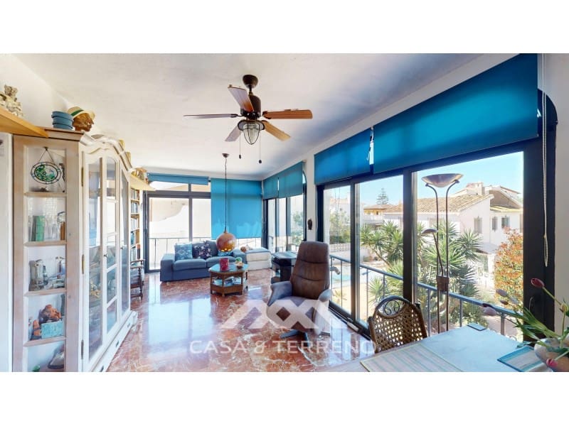 3 slaapkamer Villa te koop in Caleta de Velez met zwembad garage - € 595.000 (Ref: 9876036)