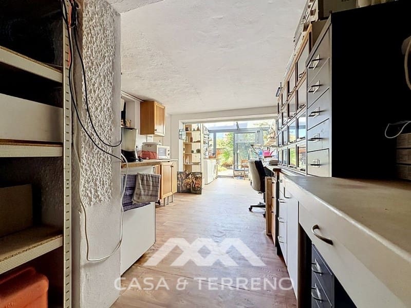 3 slaapkamer Villa te koop in Caleta de Velez met zwembad garage - € 595.000 (Ref: 9876036)