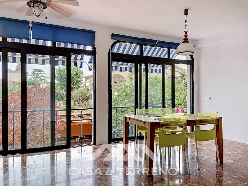 3 bedroom Villa for sale in Caleta de Velez with pool garage - € 549,000 (Ref: 9876036)