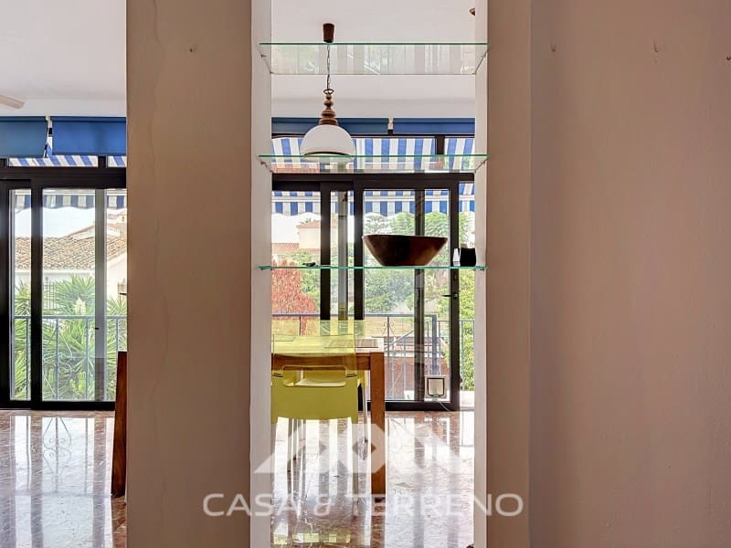 3 bedroom Villa for sale in Caleta de Velez with pool garage - € 549,000 (Ref: 9876036)