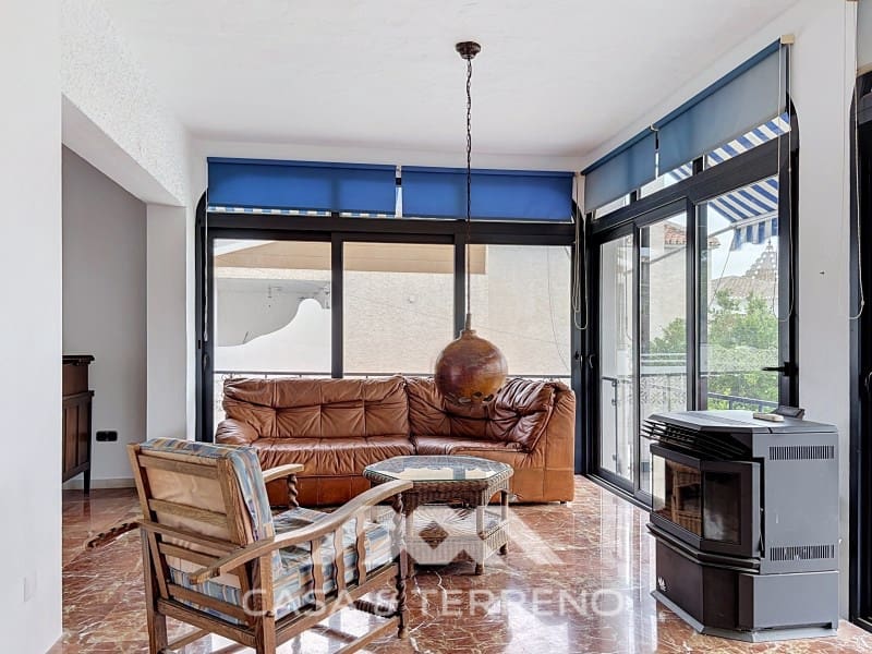 3 bedroom Villa for sale in Caleta de Velez with pool garage - € 549,000 (Ref: 9876036)
