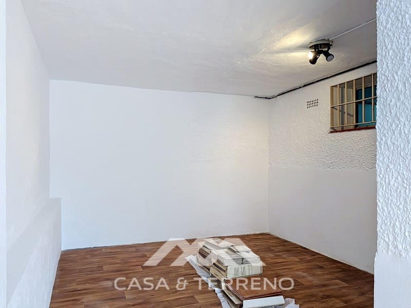 3 bedroom Villa for sale in Caleta de Velez with pool garage - € 549,000 (Ref: 9876036)