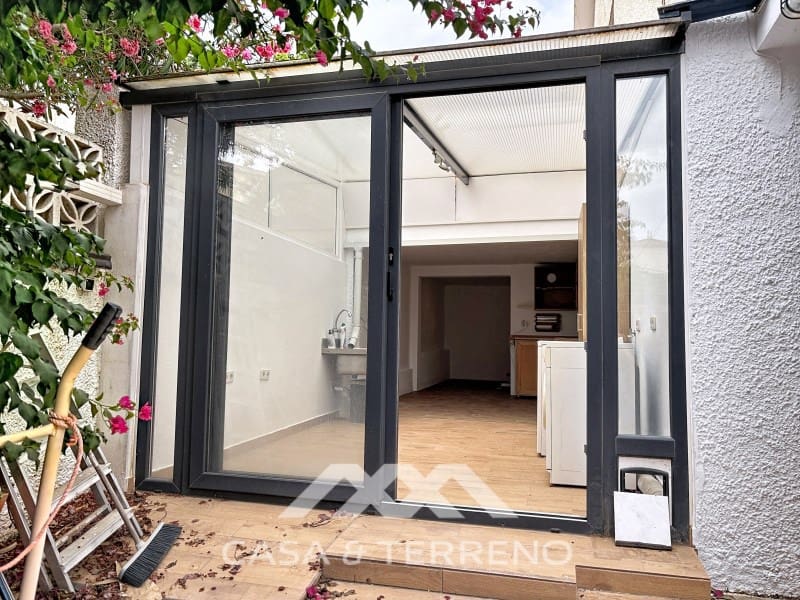 3 bedroom Villa for sale in Caleta de Velez with pool garage - € 549,000 (Ref: 9876036)