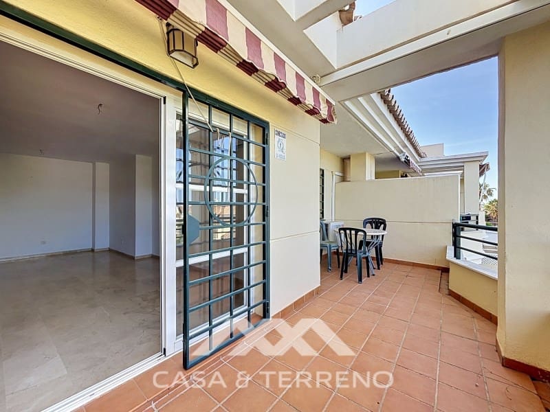 4 bedroom Apartment for sale in Caleta de Velez with garage - € 370,000 (Ref: 9884463)