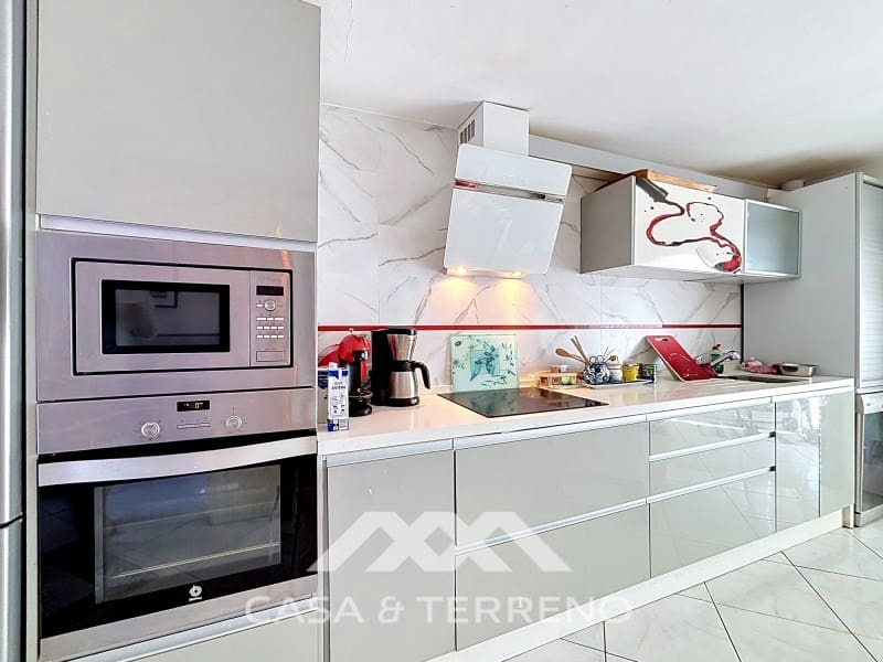 2 bedroom Villa for sale in Torrox-Costa with pool garage - € 399,000 (Ref: 9884464)