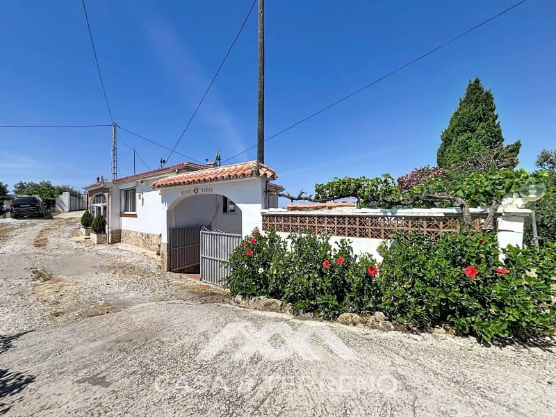 2 bedroom Villa for sale in Torrox-Costa with pool garage - € 399,000 (Ref: 9884464)