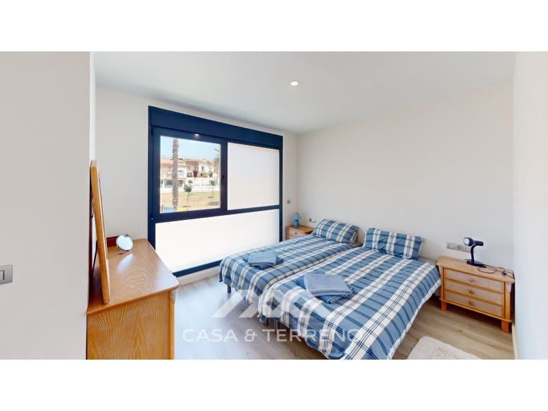 4 bedroom Apartment for sale in Caleta de Velez - € 515,000 (Ref: 9887987)