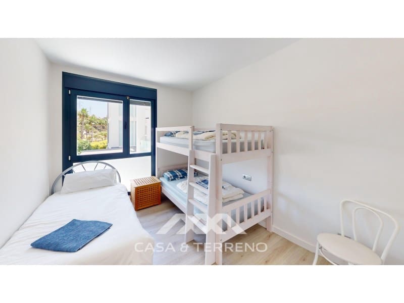 4 bedroom Apartment for sale in Caleta de Velez - € 515,000 (Ref: 9887987)