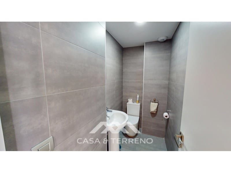 4 bedroom Apartment for sale in Caleta de Velez - € 515,000 (Ref: 9887987)
