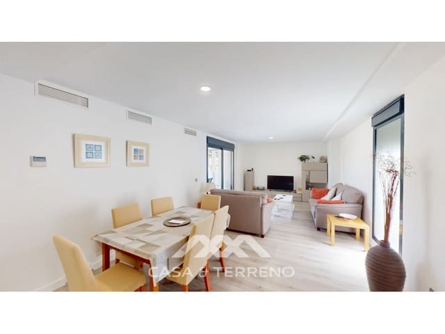 4 chambre Appartement à vendre à Caleta de Vélez, Vélez-Málaga - 515 000 € (Ref: 9887987)