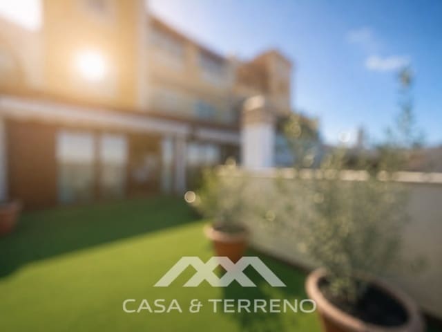 3 soveværelse Lejlighed til salg i Caleta de Vélez, Vélez-Málaga med swimmingpool garage - € 365.000 (Ref: 9890086)