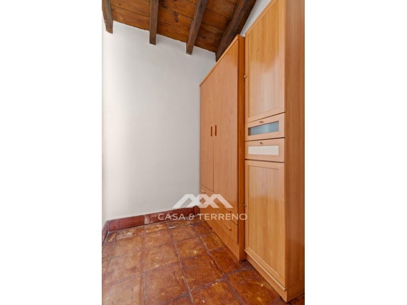 Chalet de 3 habitaciones en Arenas en venta con piscina - 462.000 € (Ref: 9890087)