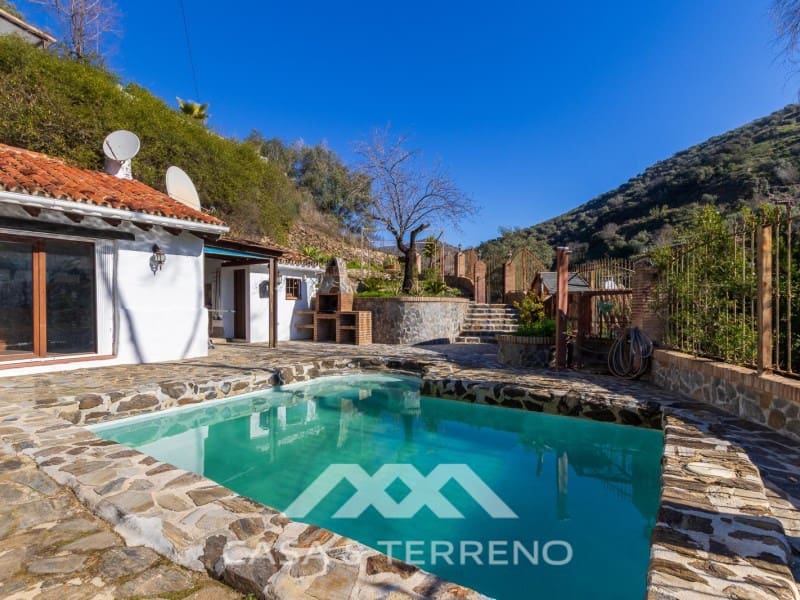 Chalet de 3 habitaciones en Arenas en venta con piscina - 462.000 € (Ref: 9890087)
