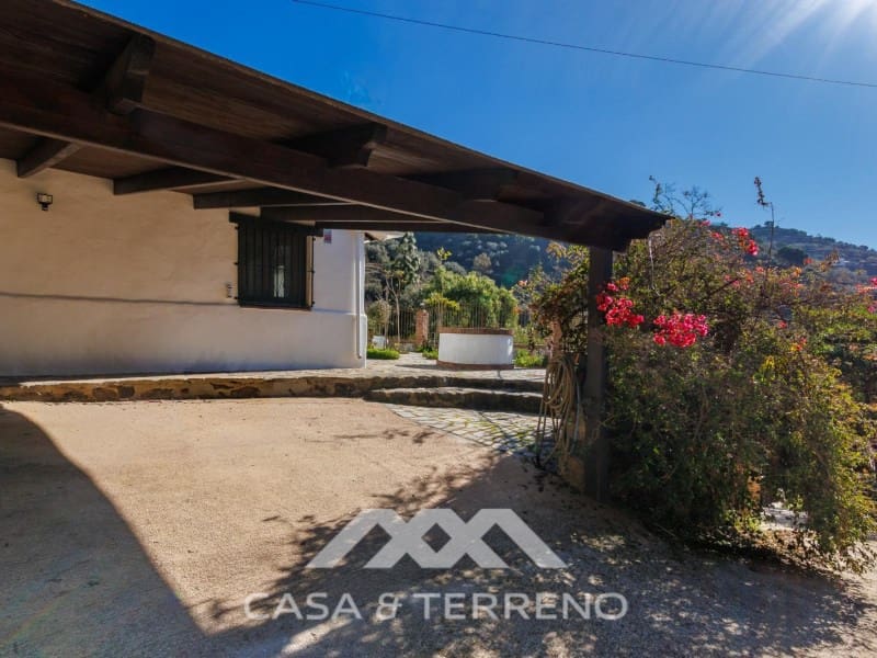 Chalet de 3 habitaciones en Arenas en venta con piscina - 462.000 € (Ref: 9890087)
