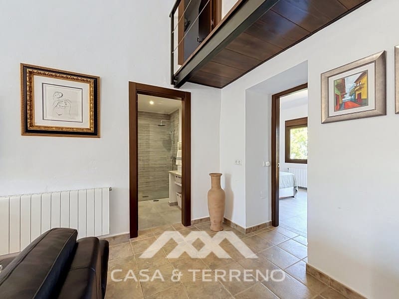 3 bedroom Villa for sale in Canillas de Aceituno with garage - € 485,000 (Ref: 9896613)