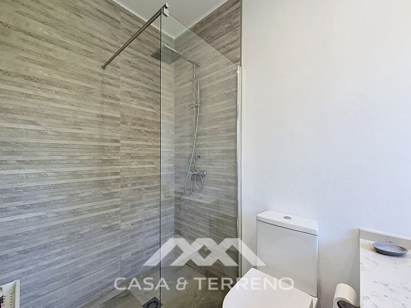 3 bedroom Villa for sale in Canillas de Aceituno with garage - € 485,000 (Ref: 9896613)