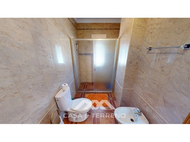4 soveværelse Villa til salg i Algarrobo med swimmingpool garage - € 625.000 (Ref: 9912842)