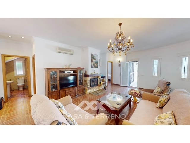 Chalet de 4 habitaciones en Algarrobo en venta con piscina garaje - 625.000 € (Ref: 9912842)