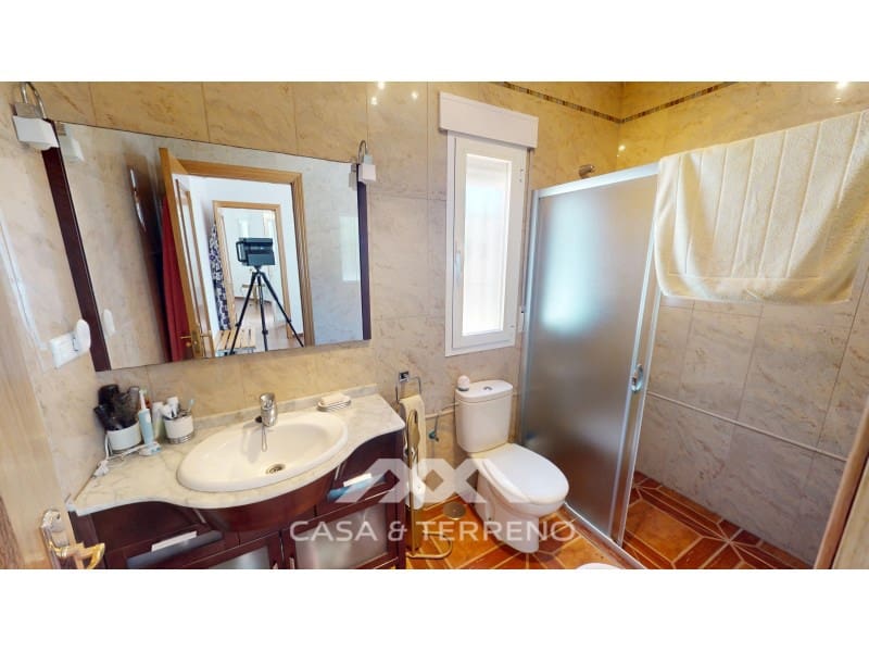 4 soveværelse Villa til salg i Algarrobo med swimmingpool garage - € 625.000 (Ref: 9912842)