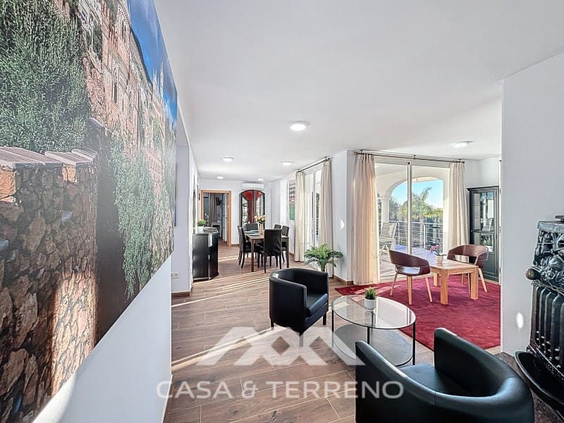 6 chambre Chambres d'Hôtes/B&B à vendre à Caleta de Velez avec piscine garage - 1 200 000 € (Ref: 9912844)