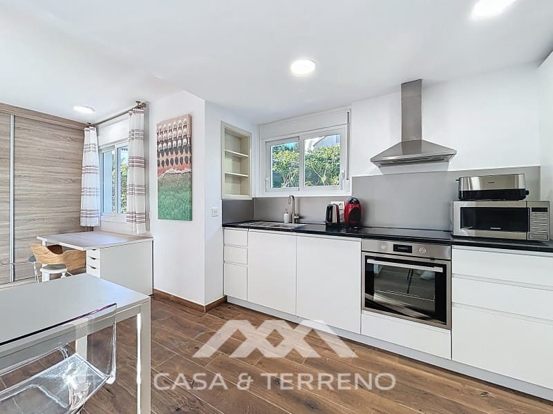 6 chambre Chambres d'Hôtes/B&B à vendre à Caleta de Velez avec piscine garage - 1 200 000 € (Ref: 9912844)