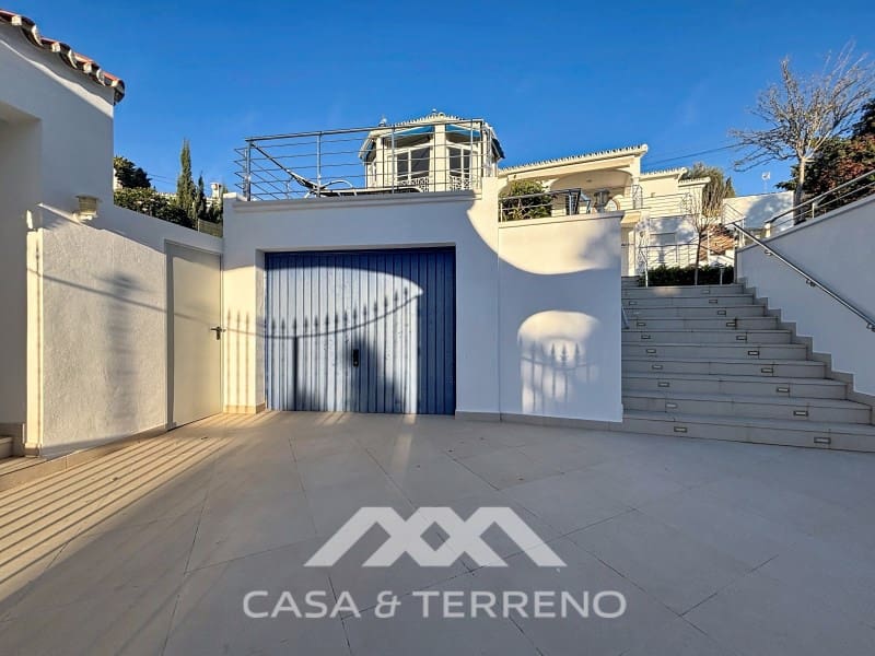 6 chambre Chambres d'Hôtes/B&B à vendre à Caleta de Velez avec piscine garage - 1 200 000 € (Ref: 9912844)