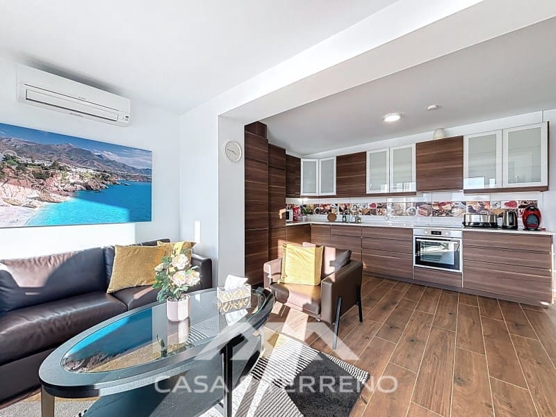 6 slaapkamer Villa te koop in Caleta de Velez met zwembad garage - € 1.200.000 (Ref: 9912845)