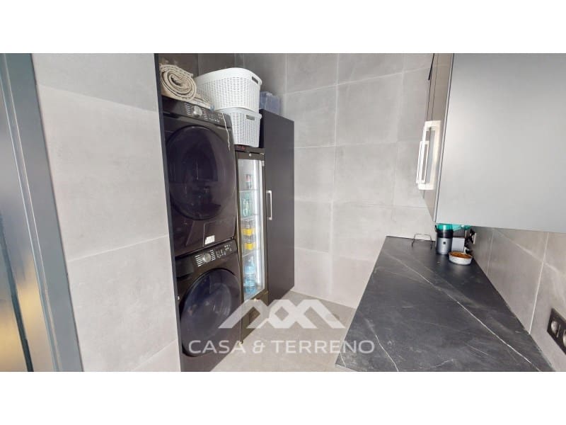 4 sypialnia Willa na sprzedaż w Algarrobo z basenem garażem - 1 250 000 € (Ref: 9942058)
