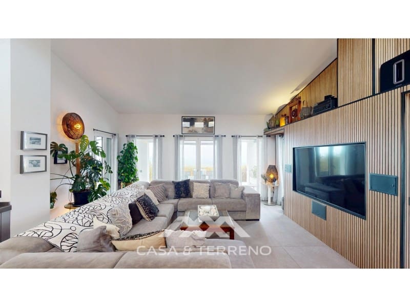 4 sypialnia Willa na sprzedaż w Algarrobo z basenem garażem - 1 250 000 € (Ref: 9942058)