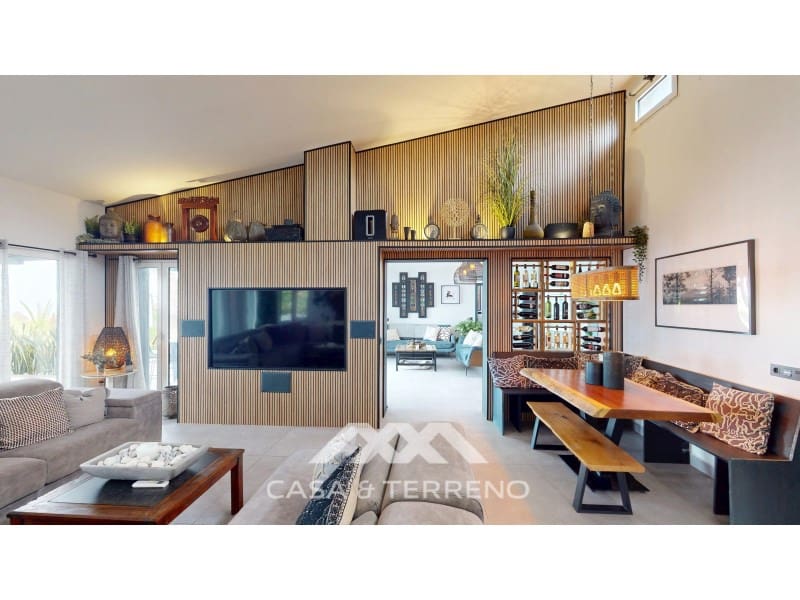 4 sypialnia Willa na sprzedaż w Algarrobo z basenem garażem - 1 250 000 € (Ref: 9942058)