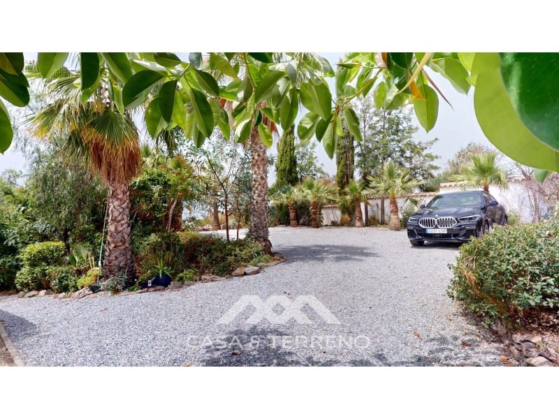 4 sypialnia Willa na sprzedaż w Algarrobo z basenem garażem - 1 250 000 € (Ref: 9942058)