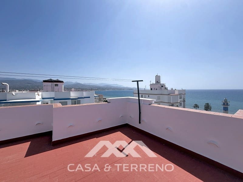 3 soveværelse Lejlighed til salg i Torre del Mar - € 349.500 (Ref: 9943942)