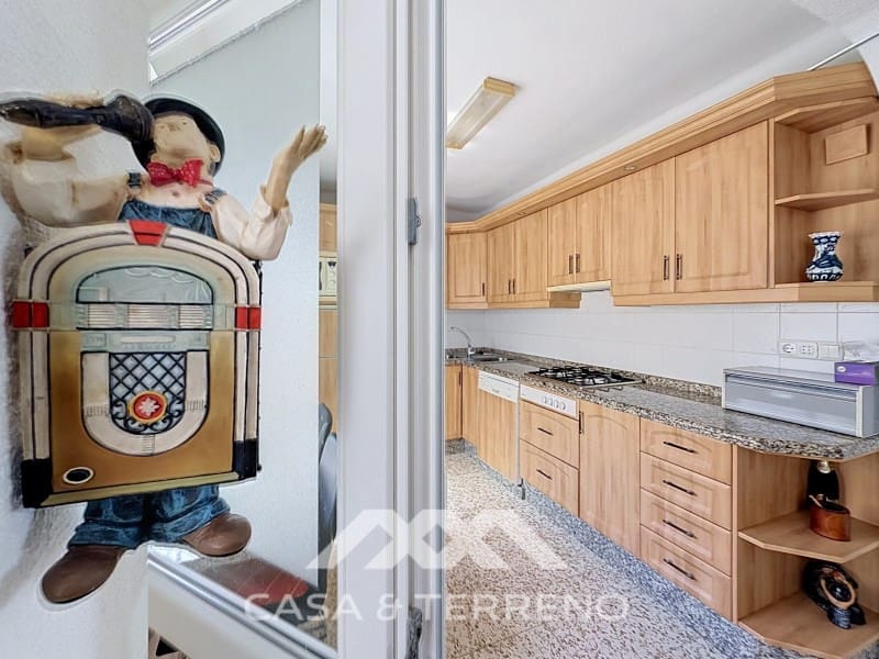 3 soveværelse Lejlighed til salg i Torre del Mar - € 349.500 (Ref: 9943942)