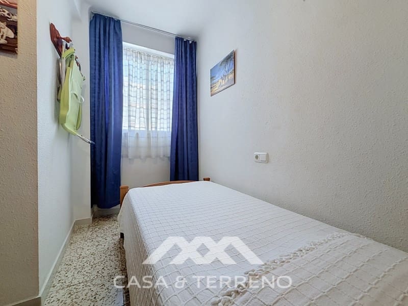 3 soveværelse Lejlighed til salg i Torre del Mar - € 349.500 (Ref: 9943942)