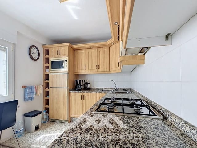 3 soveværelse Lejlighed til salg i Torre del Mar, Vélez-Málaga - € 349.500 (Ref: 9943942)