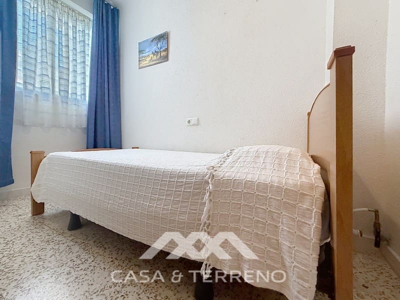 3 soveværelse Lejlighed til salg i Torre del Mar - € 349.500 (Ref: 9943942)