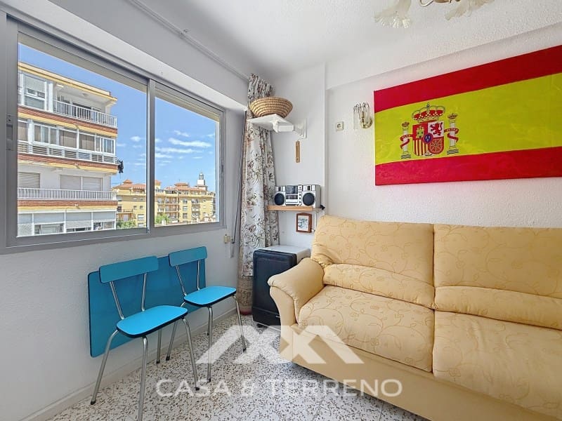 3 soveværelse Lejlighed til salg i Torre del Mar - € 349.500 (Ref: 9943942)
