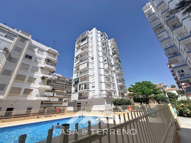 3 soveværelse Lejlighed til salg i Torre del Mar - € 349.500 (Ref: 9943942)