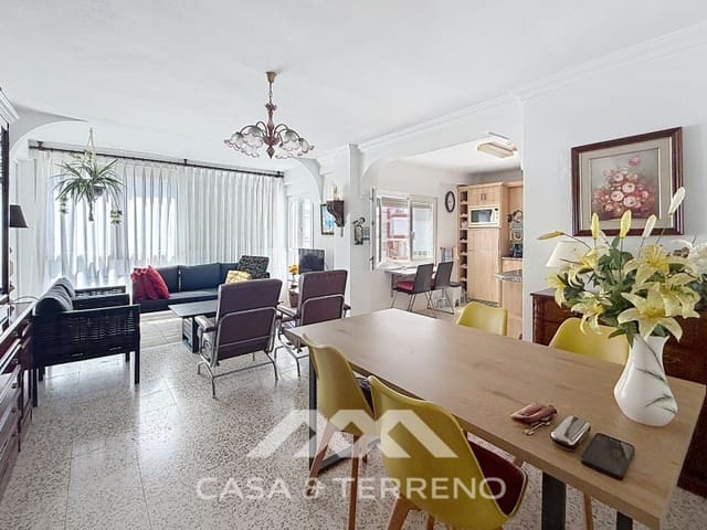3 soveværelse Lejlighed til salg i Torre del Mar, Vélez-Málaga - € 349.500 (Ref: 9943942)