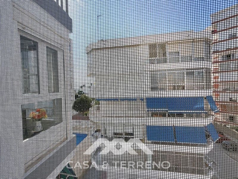 3 bedroom Apartment for sale in Torre del Mar - € 349,500 (Ref: 9943942)