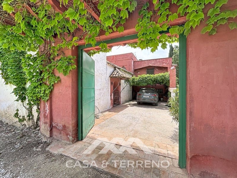 3 soveværelse Finca/Landehus til salg i Zafarraya - € 799.999 (Ref: 9947564)