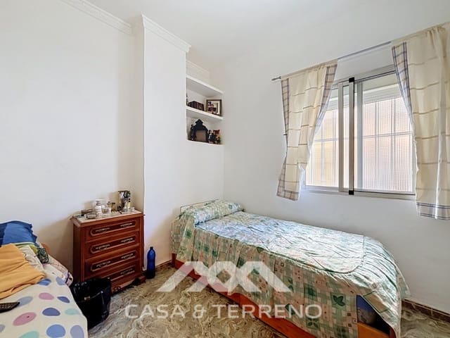 3 soveværelse Lejlighed til salg i Torre del Mar, Vélez-Málaga - € 260.000 (Ref: 9947565)