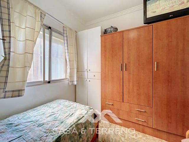 3 soveværelse Lejlighed til salg i Torre del Mar, Vélez-Málaga - € 260.000 (Ref: 9947565)