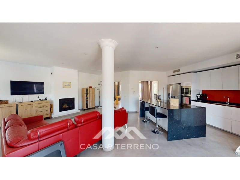 4 quarto Moradia para venda em Velez-Malaga com piscina - 748 000 € (Ref: 9952362)